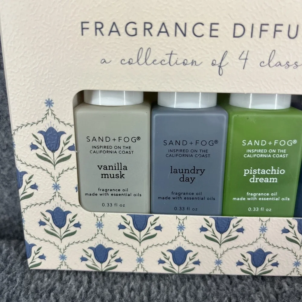 Sand + Fog Fragrance Diffuser Oils Set of 4 Vanilla Laundry Pistachio Clean wave